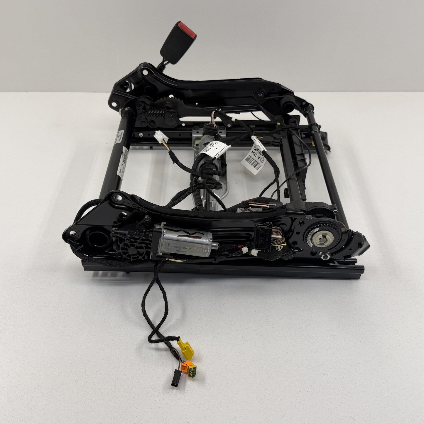 2008-2014 Mercedes-Benz C250 W204 Right Front Lower Seat Track Rail Frame OEM