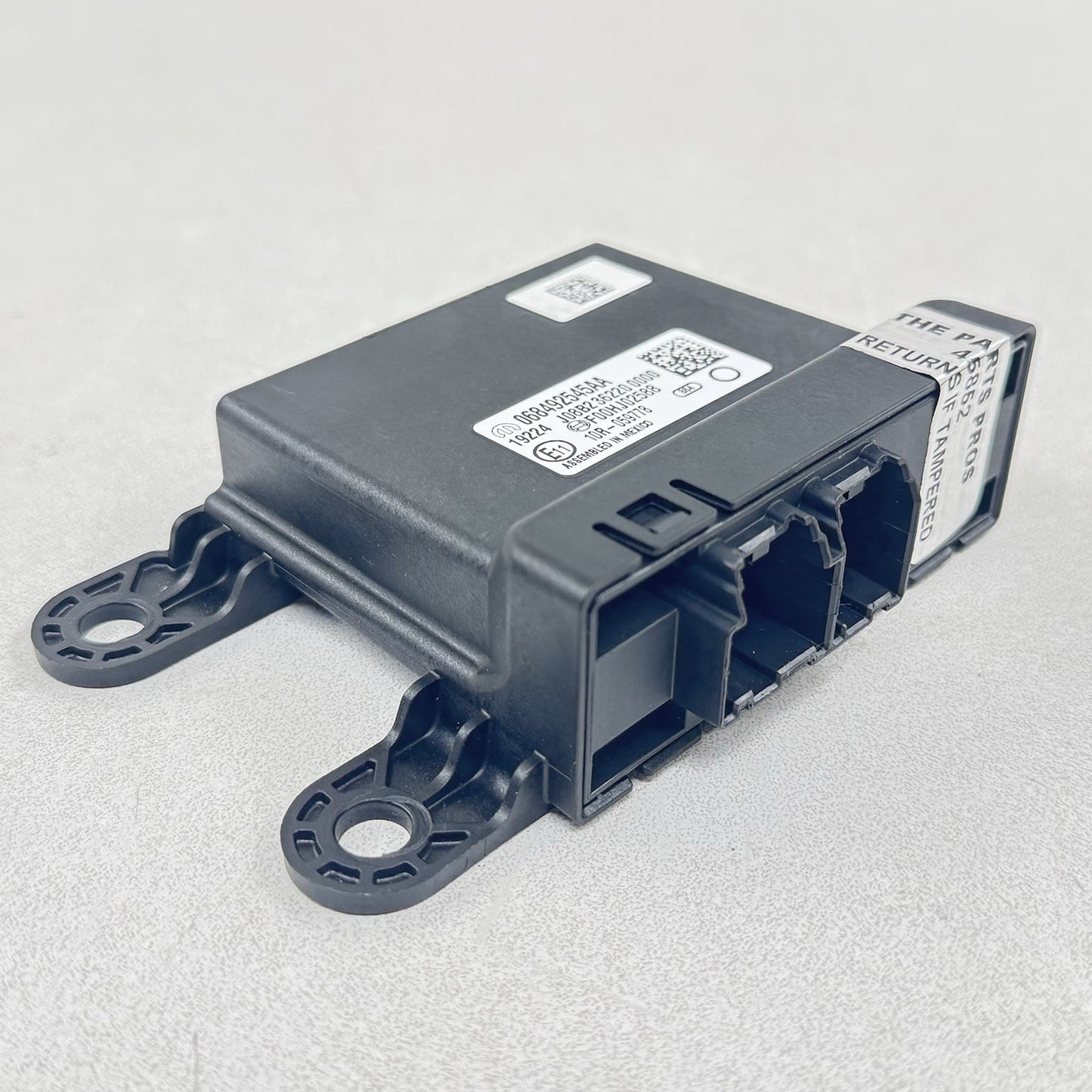 18-23 Dodge Challenger Charger Network Gateway Control Module 068492545AA OEM