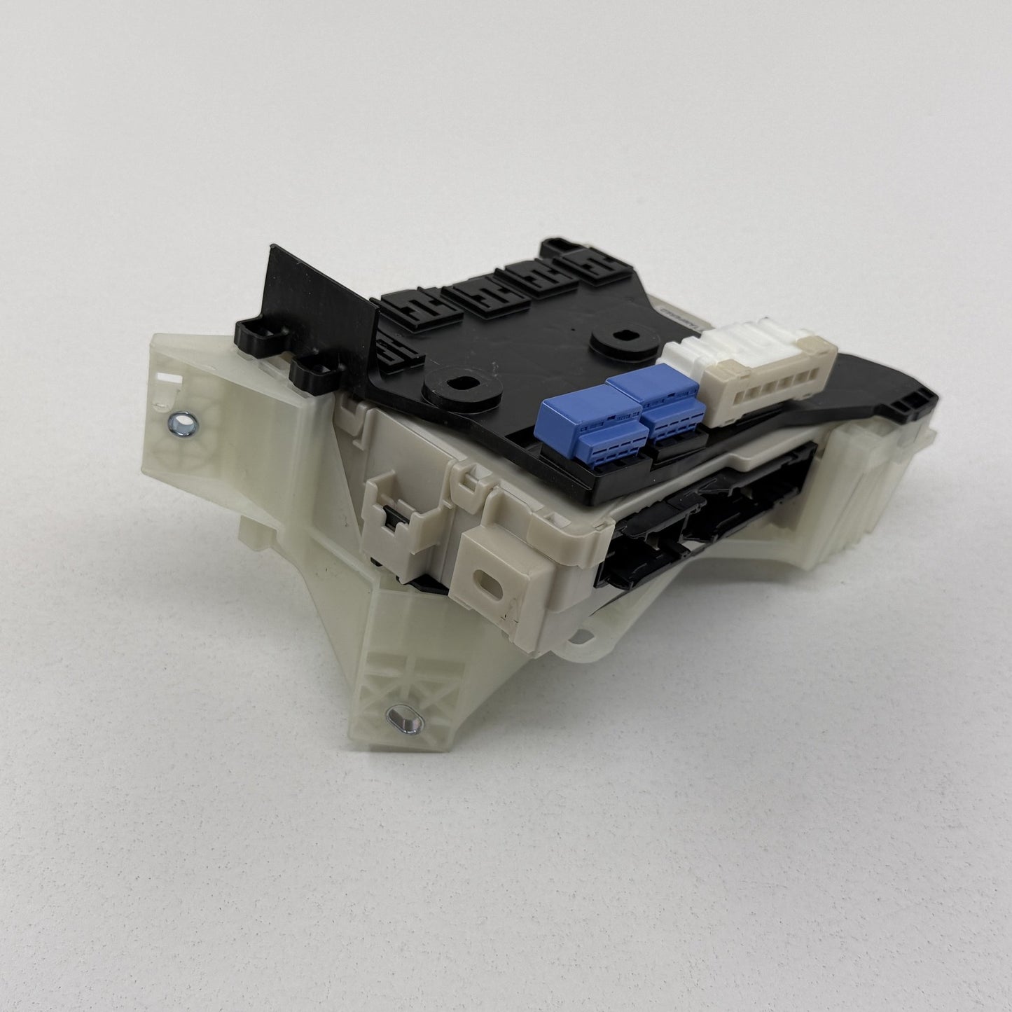 2019-2025 Toyota RAV4 Multiplex Network Body Control Module Junction Box OEM