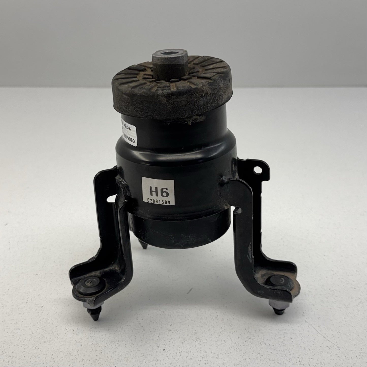 25-26 Toyota Camry Front Engine Motor Mount OEM