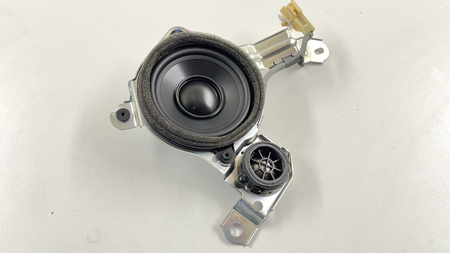 07-17 LEXUS LS460 LEFT FRONT QUARTER C PILLAR SPEAKER TWEETER 861600WJ20 OEM