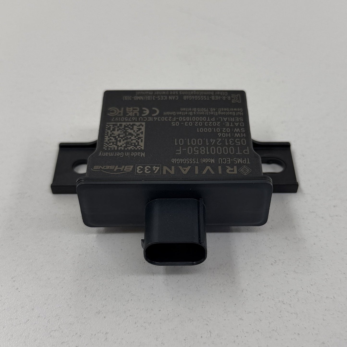 2022-2024 Rivian R1S R1T TPMS Tire Pressure Monitor Module PT00001850-F OEM