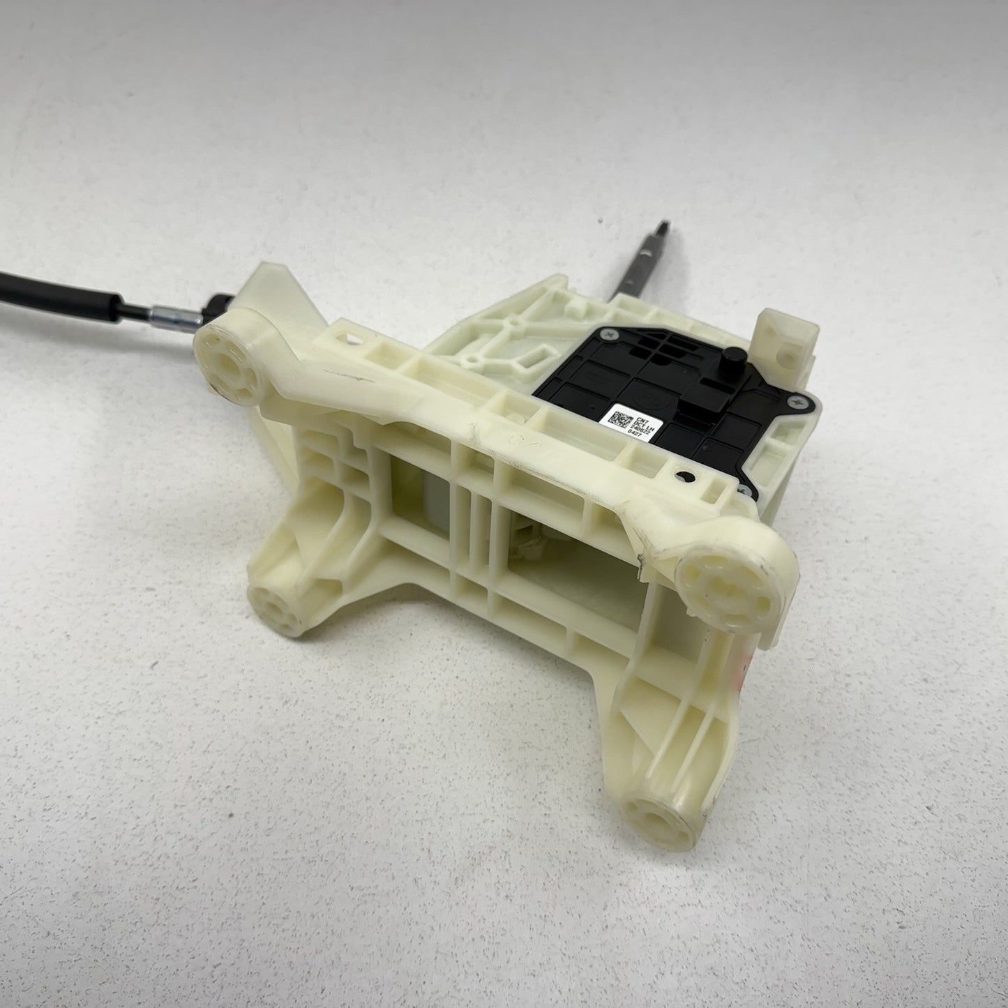 21-26 Hyundai Elantra Automatic Transmission Gear Shifter Selector Lever OEM