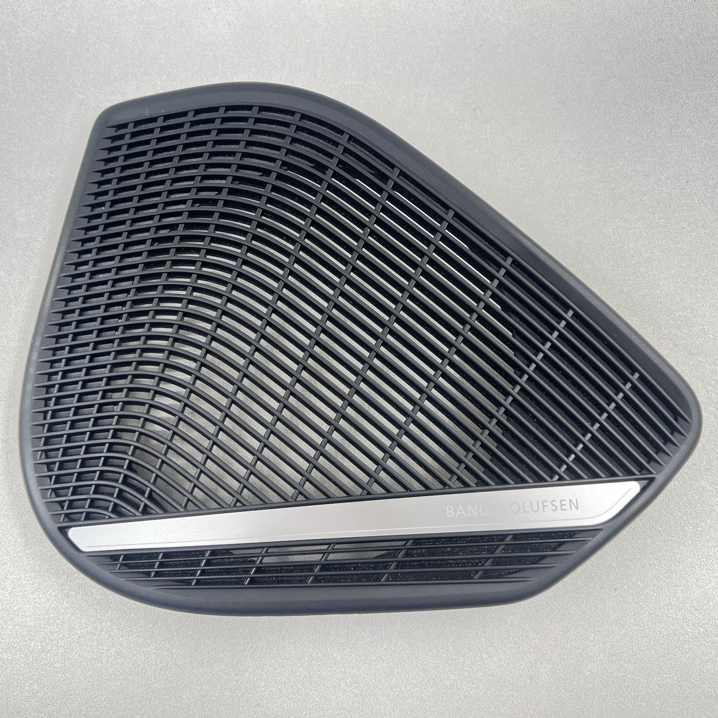 17-24 AUDI A4 S4 RIGHT REAR DOOR PANEL SPEAKER COVER TRIM BANG & OLUFSEN OEM