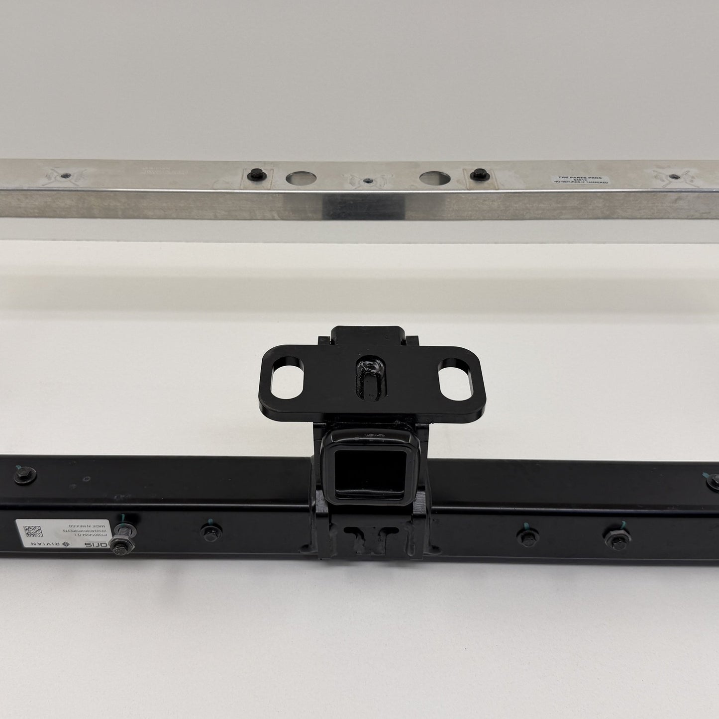 2022-2024 Rivian R1S Rear Trailer Tow Hitch W/ Reinforcement Crossmember Bar OEM