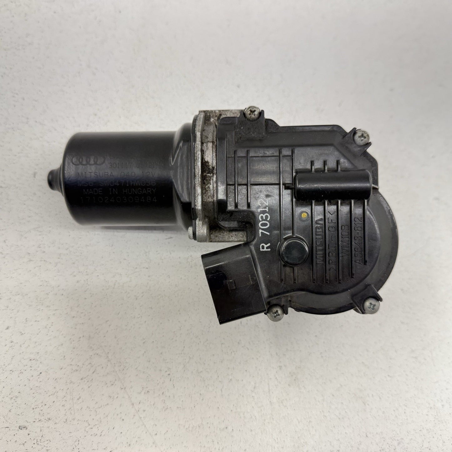 18-25 Audi A5 S5 RS5 Front Windshield Wiper Motor 8W6955119 OEM