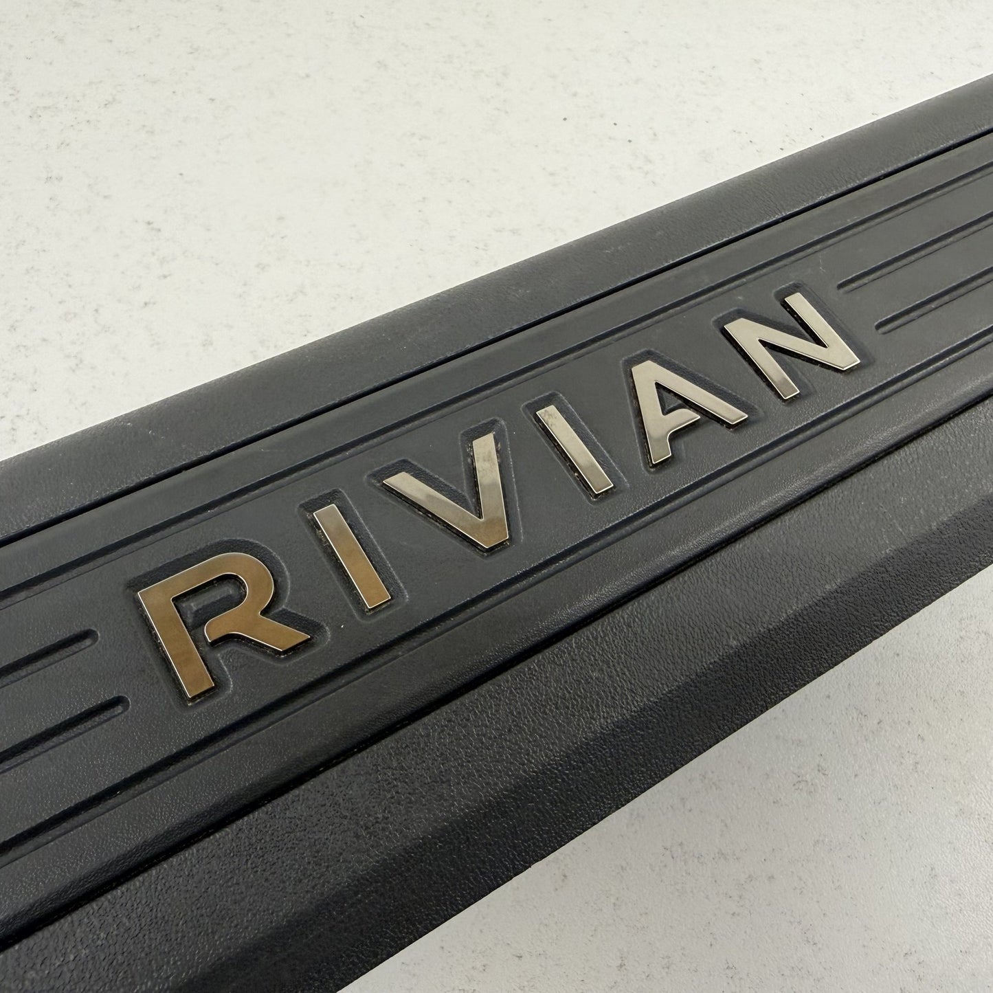 2022-2024 Rivian R1S Front Door Sill Scuff Kick Plate Left Or Right OEM