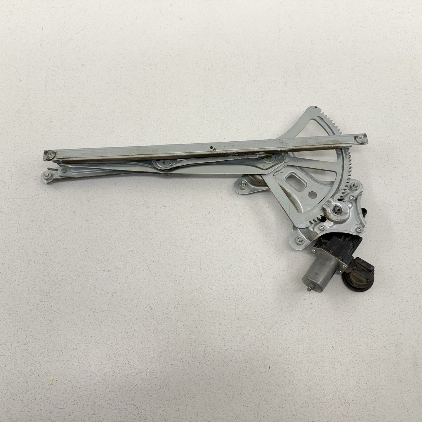 16-23 Toyota Tacoma Driver Left Rear Door Glass Window Regulator Motor OEM