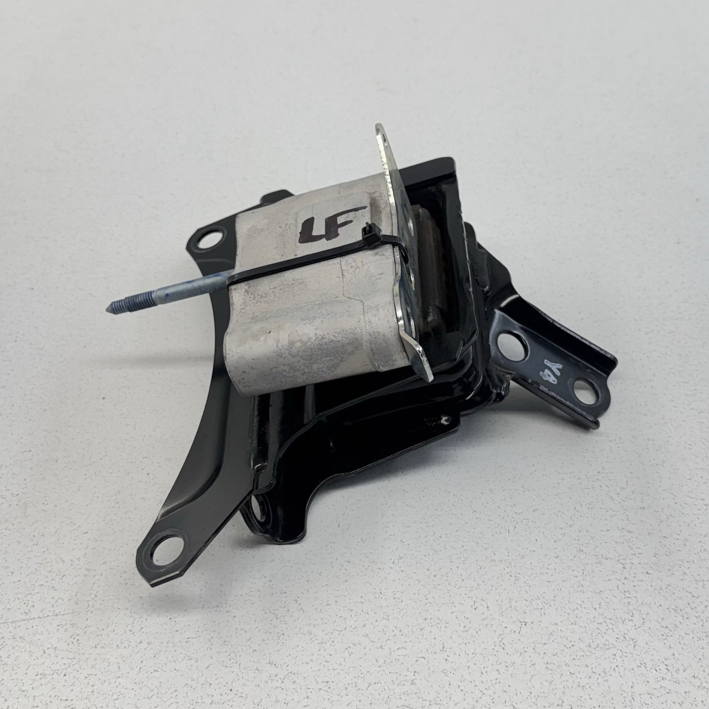 16-22 Toyota Prius / Prius Prime Driver Left Engine Mount Support Bracket OEM