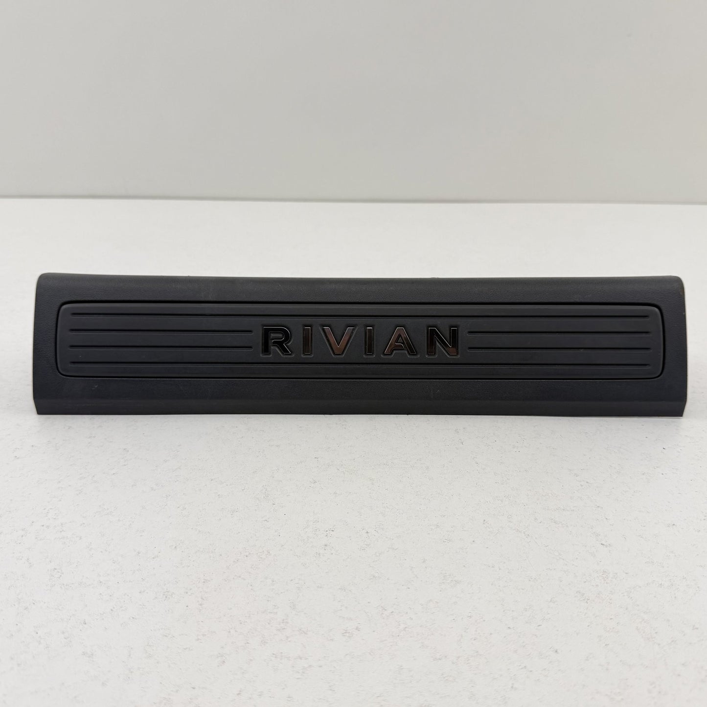 2022-2024 Rivian R1S Front Door Sill Scuff Kick Plate Left Or Right OEM