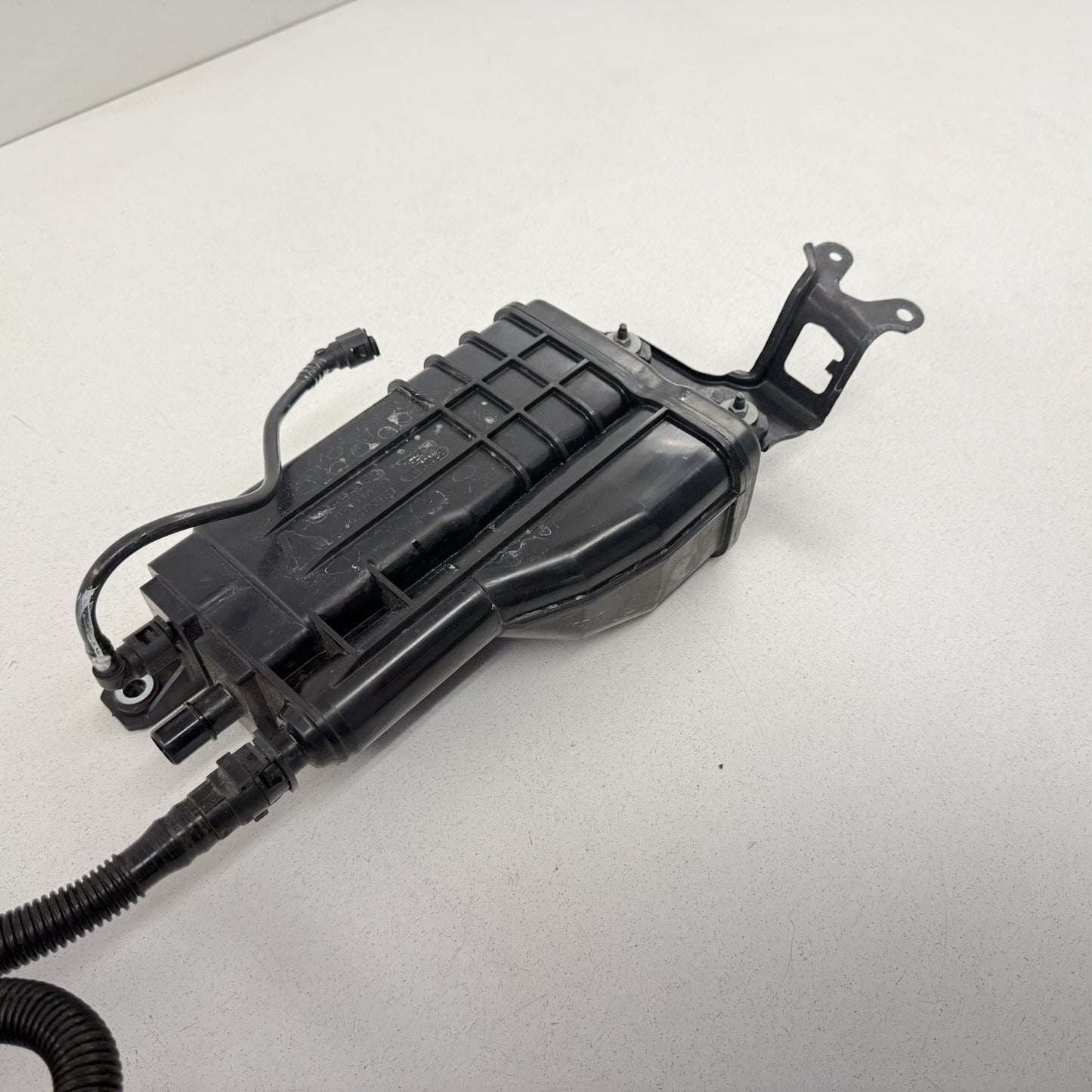 22-26 Toyota GR86 BRZ Fuel Evap Vapor Charcoal Emission Canister 42035CC000 OEM