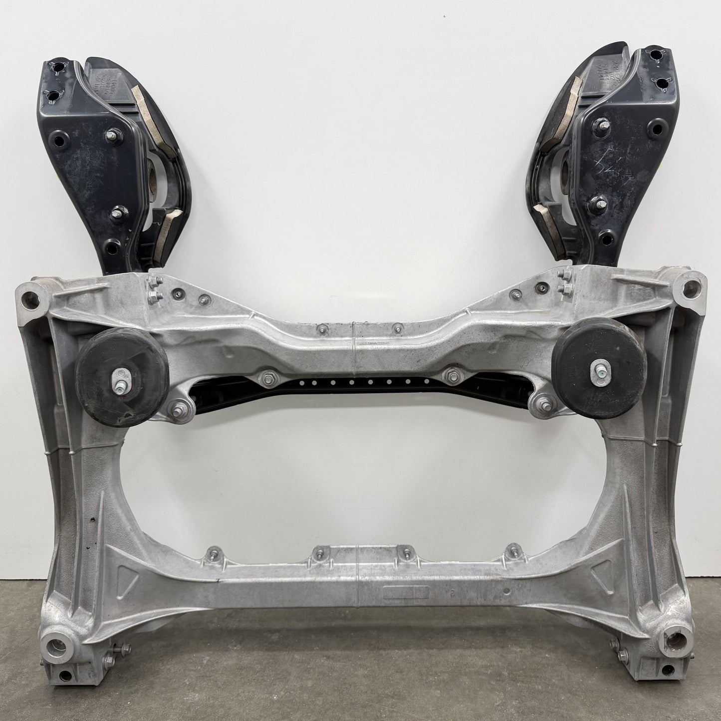 2007-2017 Lexus LS460 RWD Front Subframe Crossmember Engine Cradle OEM