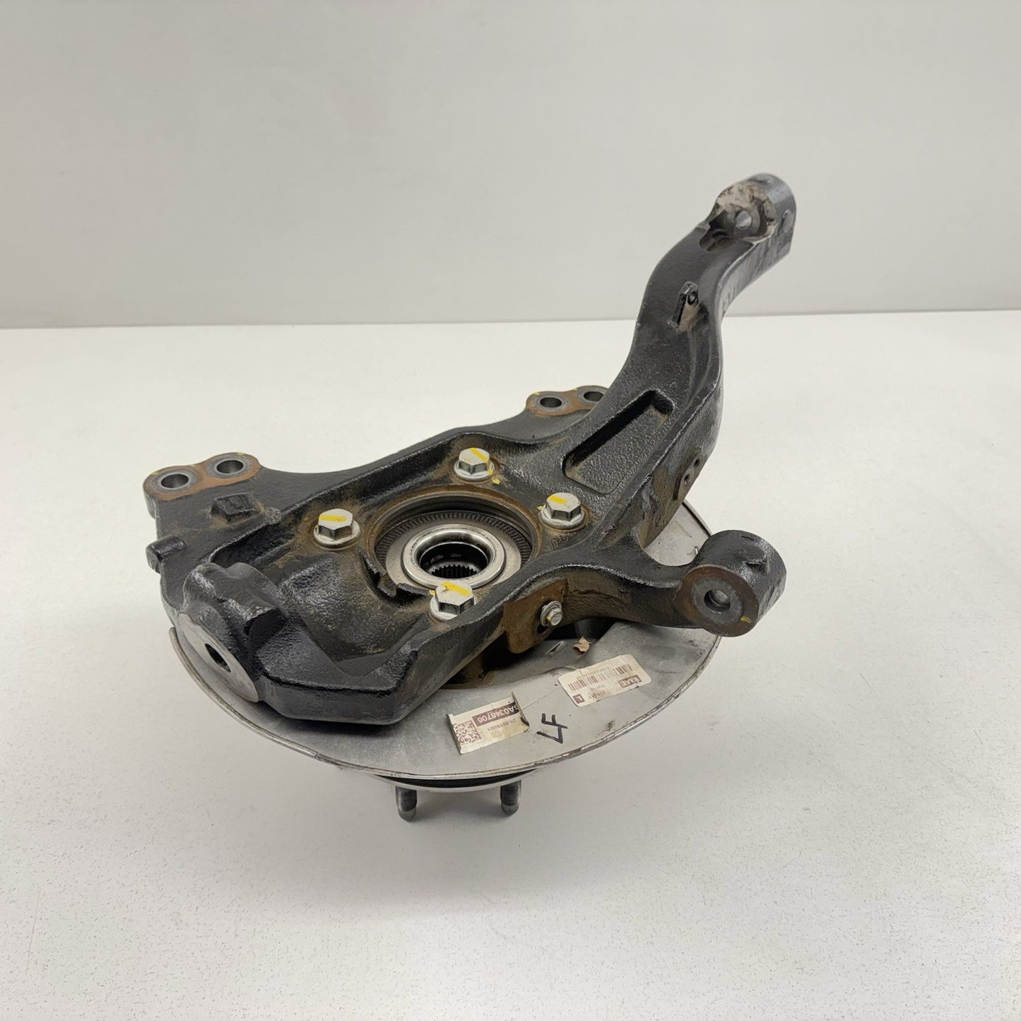 20-25 Silverado Sierra 2500 3500 Left Front Spindle Knuckle Hub Bearing OEM