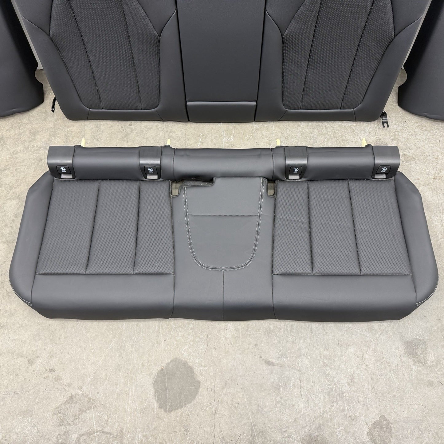 18-24 BMW G01 X3 Rear Seat Set Complete Upper And Lower Cushion Set Black OEM