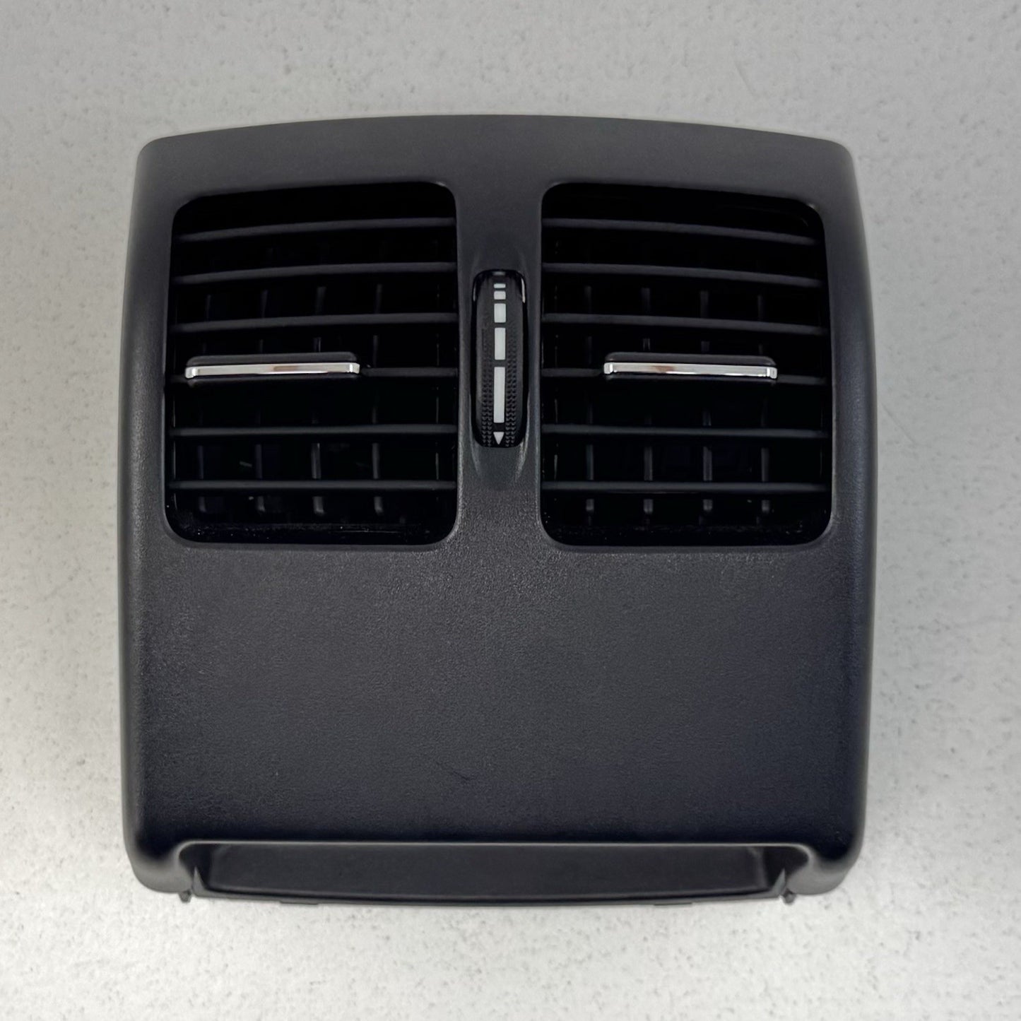 08-14 Mercedes W204 C250 Rear Center Console AC Air Outlet Vent Grille Black OEM