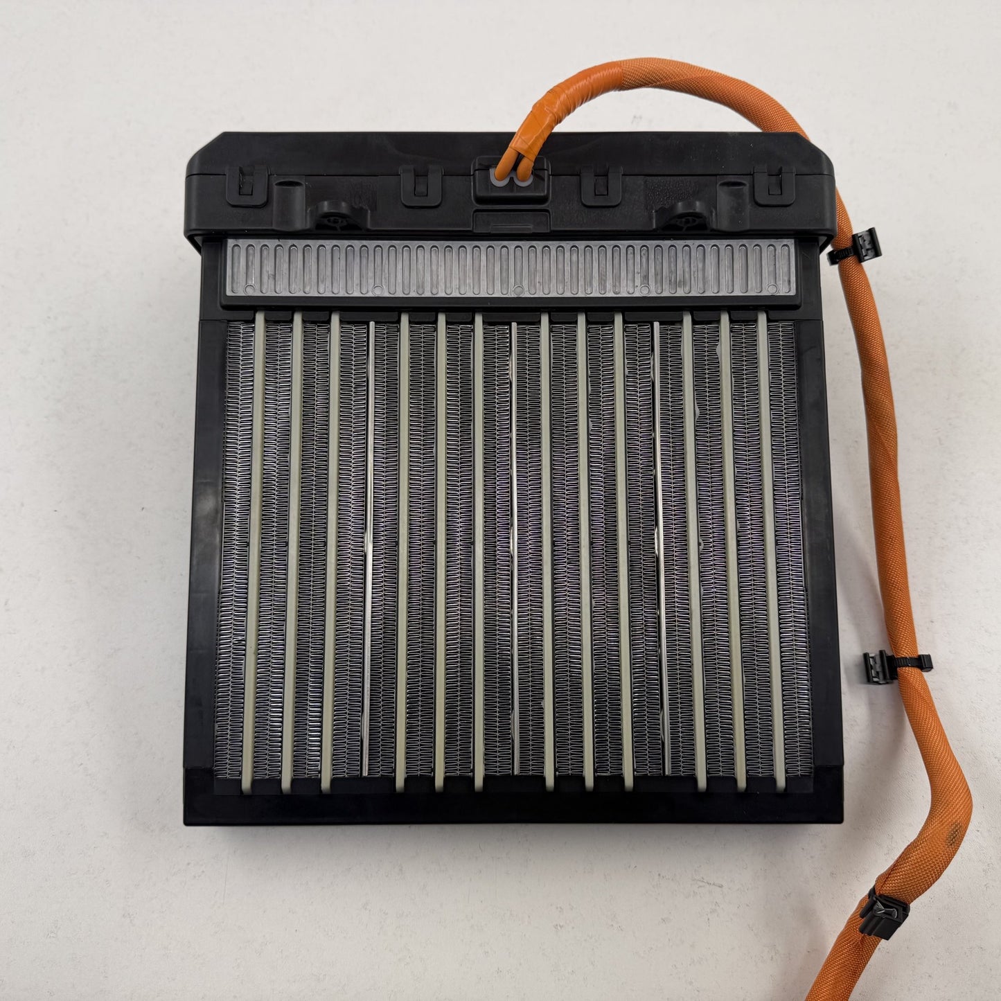 2022-2024 Rivian R1S R1T High Voltage PTC Heater Core Element PT00001842-J OEM
