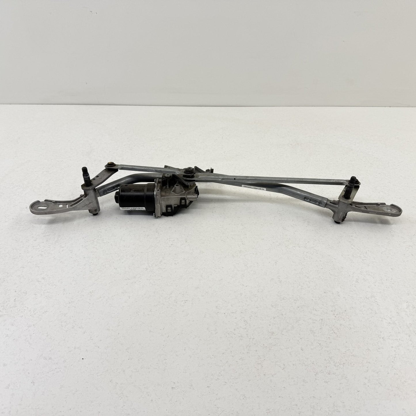 21-26 BMW M3 M4 G80 G82 Front Windshield Wiper Motor Linkage Arm Assembly OEM