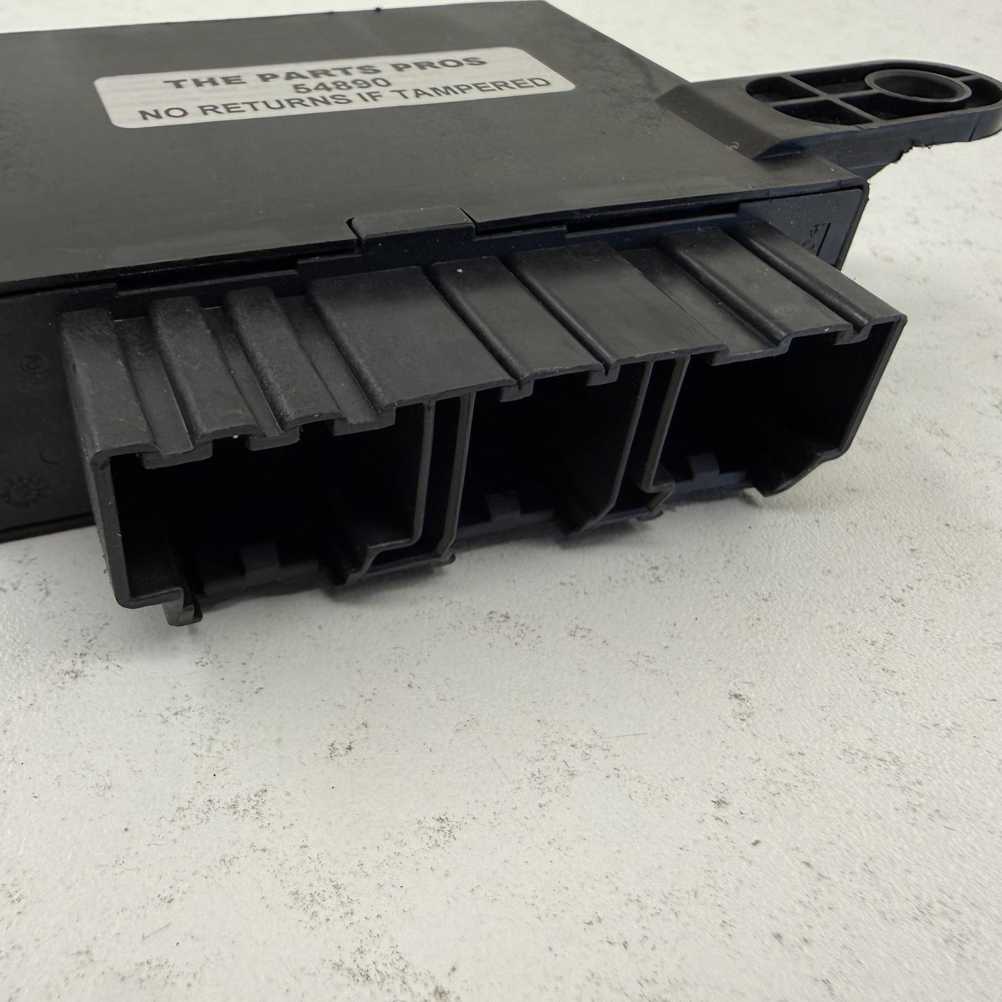 2019-2024 Ram 2500 3500 4500 5500 Parking Assist Control Module 68480723AC OEM