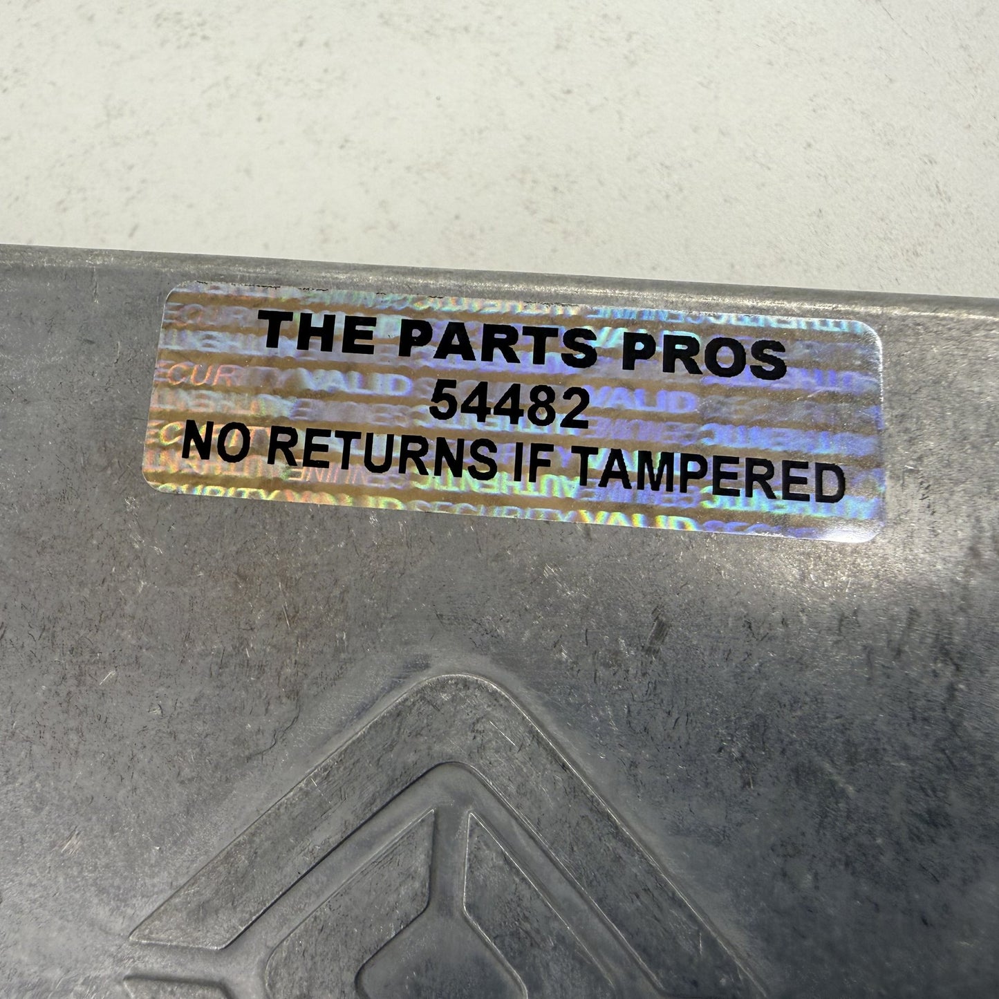 2022-2024 Rivian R1S R1T Body Control Module BCM PT00012713-K OEM