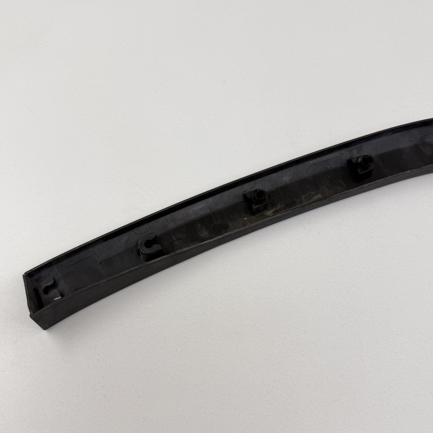 2022-2024 Rivian R1S Right Rear Quarter Wheel Arch Fender Flare PT00003355-J OEM