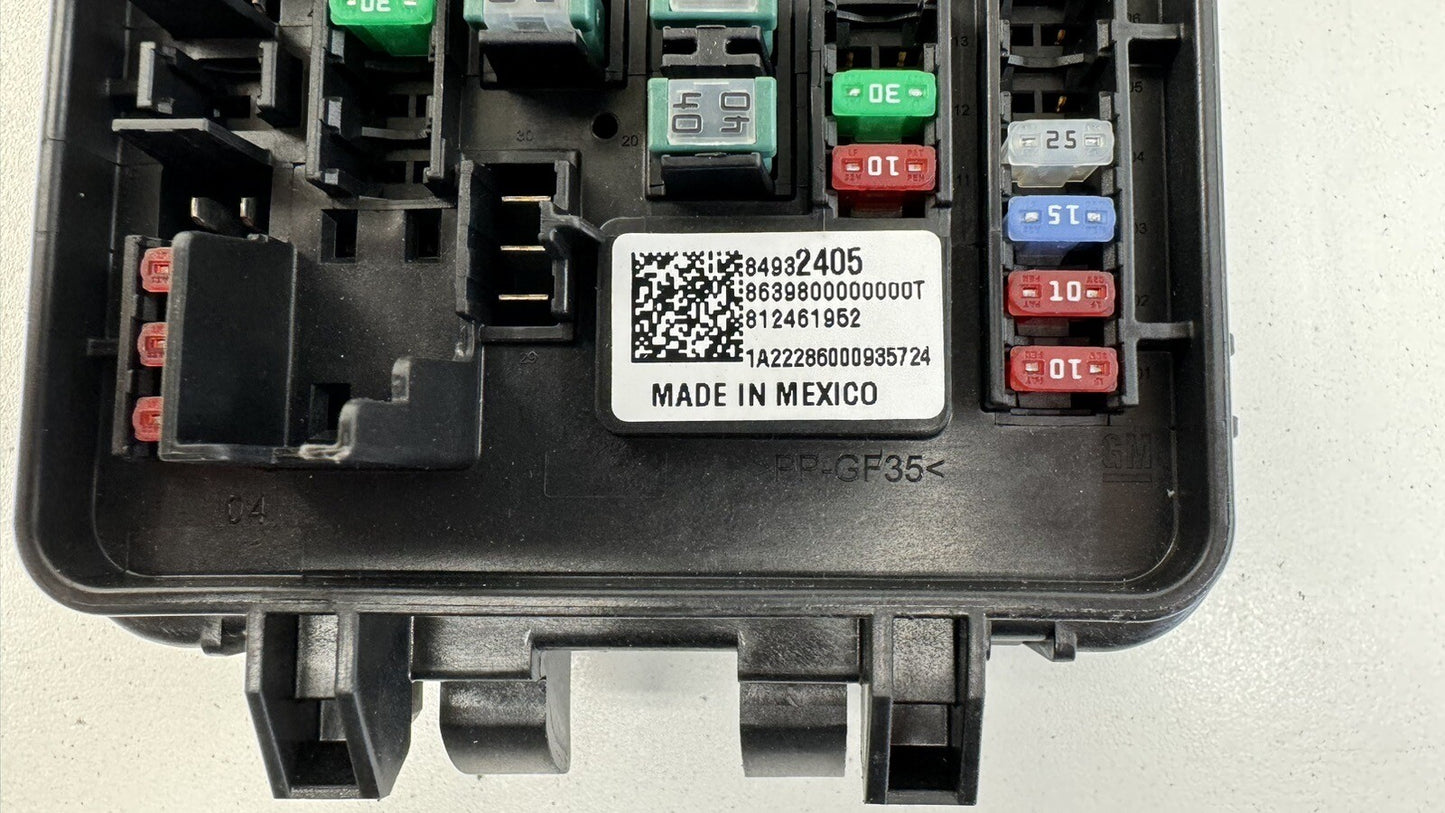 22-23 CADILLAC CT4 V BLACKWING CABIN FUSE RELAY JUNCTION BOX 84932405 OEM