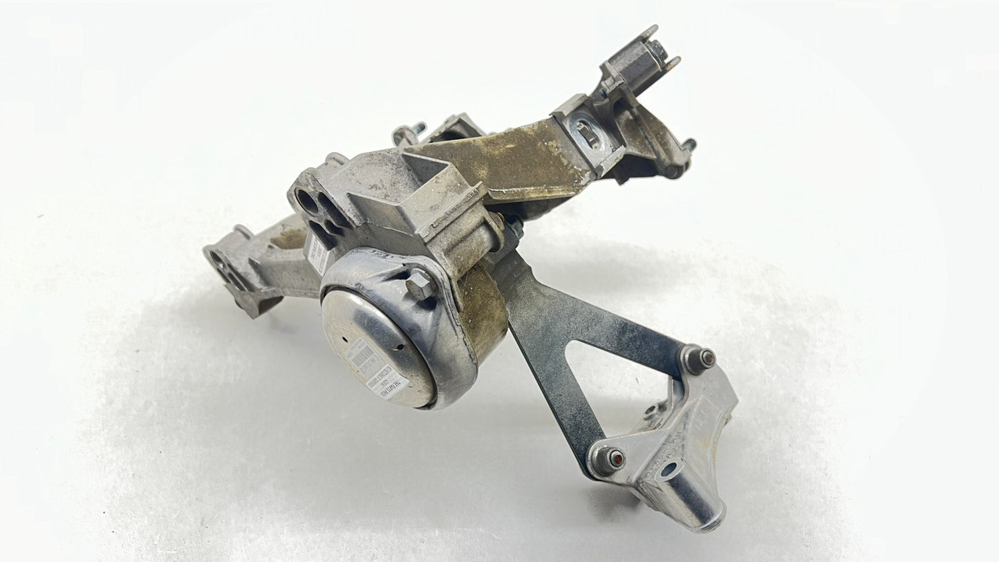 05-08 PORSCHE BOXSTER CAYMAN 987 RIGHT REAR SUBFRAME SUPPORT MOUNT BRACKET OEM