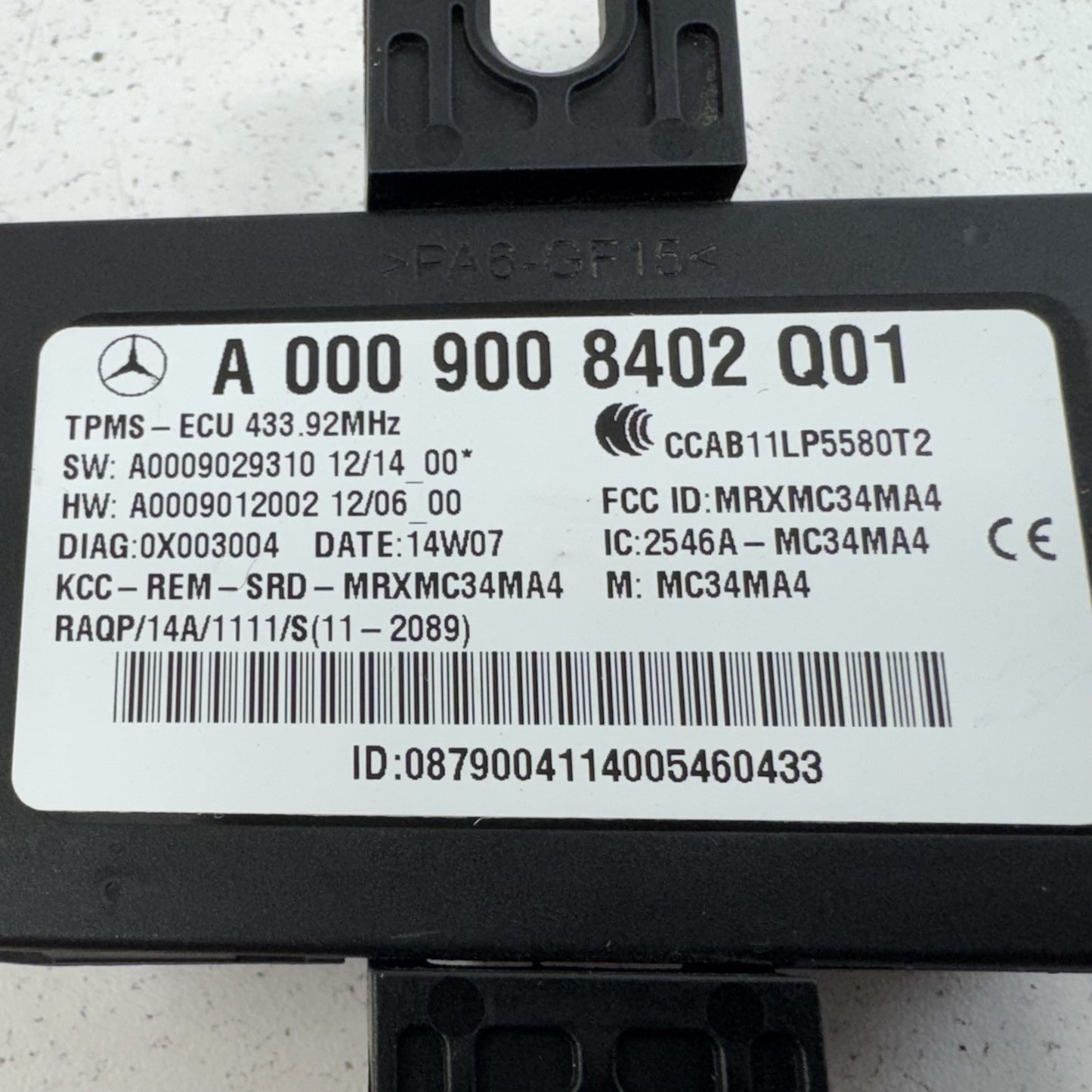 10-18 Mercedes W212 W218 CLS550 E550 Tire Pressure Monitor Module 0009008402 OEM