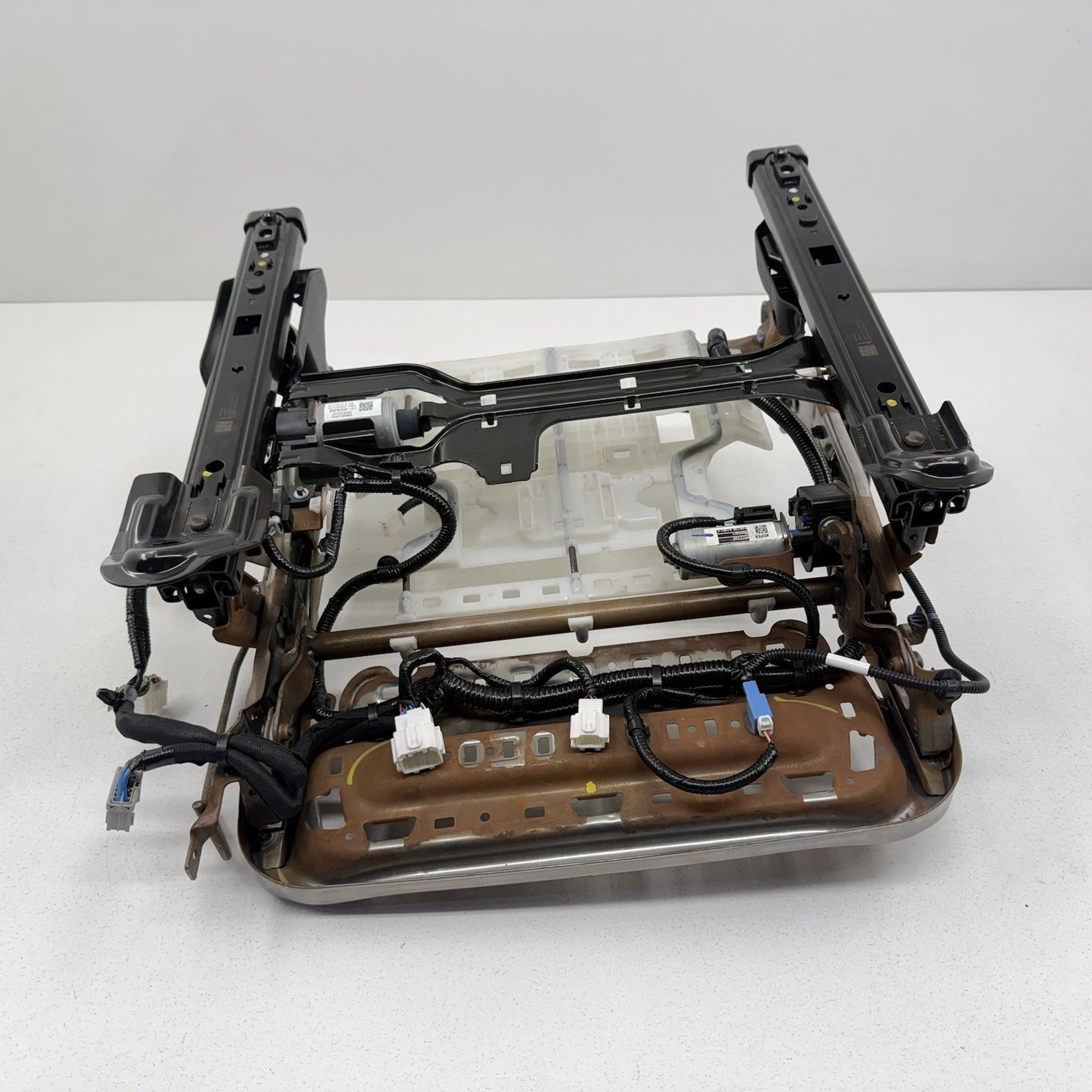 23-25 Honda Pilot Touring Driver Left Front Lower Seat Track Rail Frame OEM