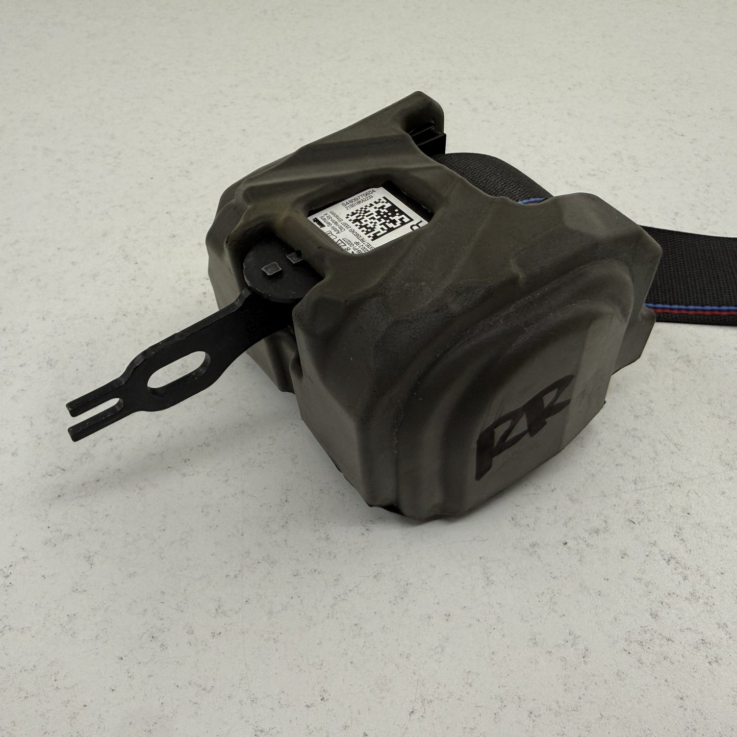 2021-2026 BMW M4 G82 Coupe Passenger Right Rear Seatbelt Seat Belt Retractor OEM