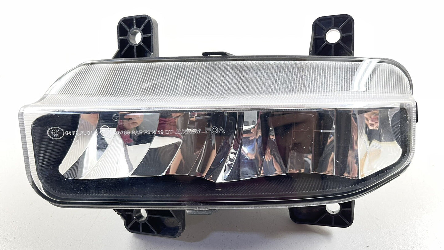 19-22 DODGE RAM 2500 3500 DRIVER LEFT FRONT FOGLIGHT FOG LIGHT LAMP OEM