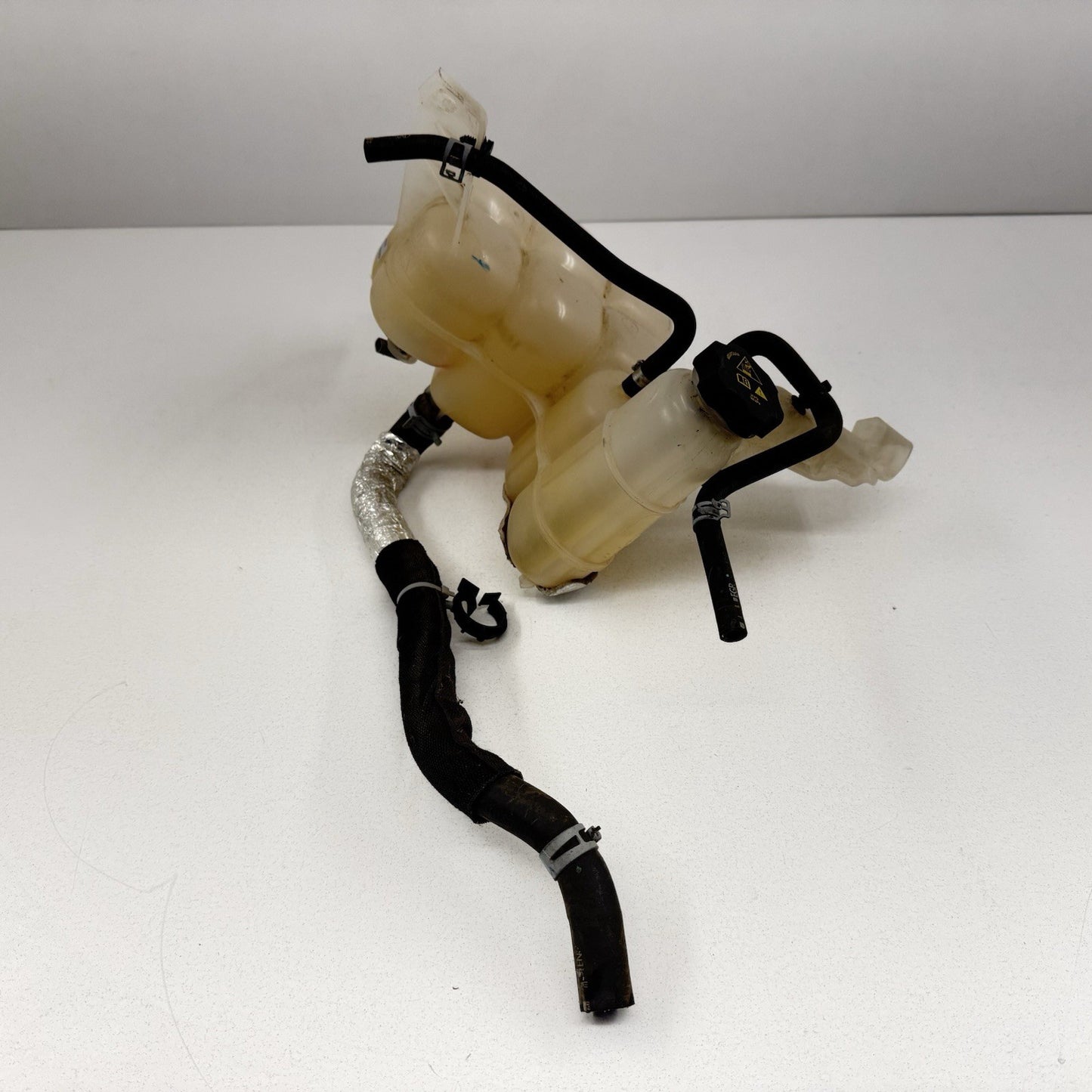 19-25 Ram 2500 3500 Coolant Reservoir Overflow Expansion Tank Bottle OEM