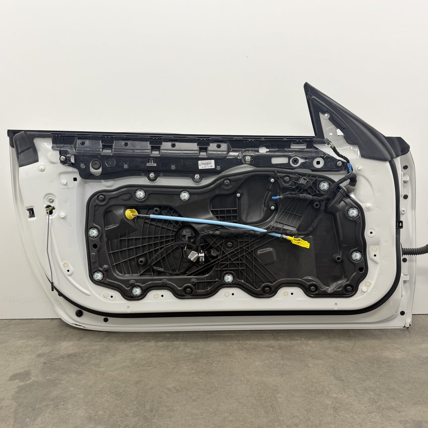 2021-2026 BMW M4 G82 Driver Left Door Shell Complete W/ Glass Alpine White OEM