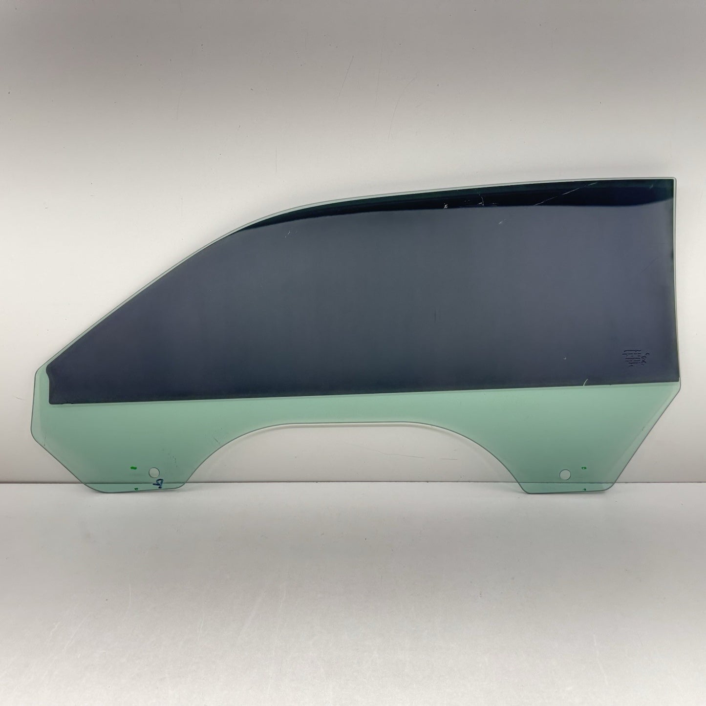 15-23 DODGE CHALLENGER PASSENGER RIGHT DOOR GLASS WINDOW 43R-000263 OEM