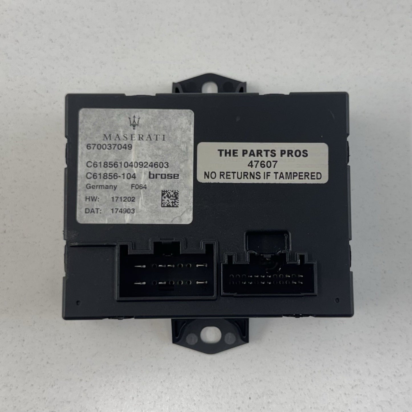 14-24 Maserati Ghibli Trunk Hands Free Release Open Control Module 670037049 OEM