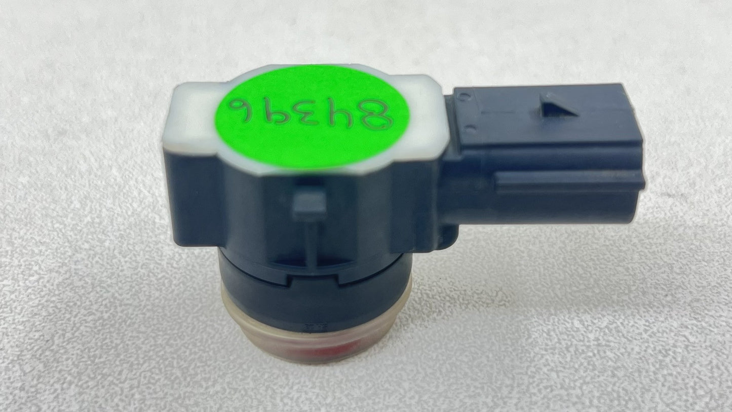 14-17 CHEVY SS SEDAN BUMPER PDC PARKING SENSOR 92294172 OEM
