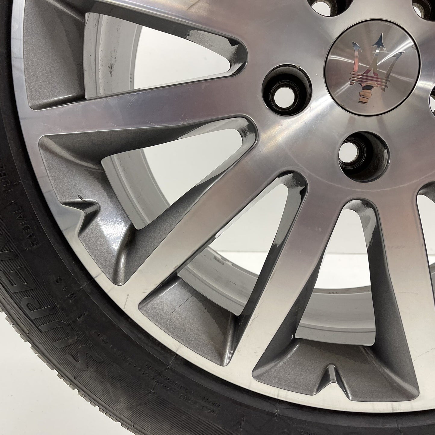14-22 MASERATI GHIBLI FRONT WHEEL RIM W/ TIRE 18x7.5 +43 OFFSET 670011872 OEM