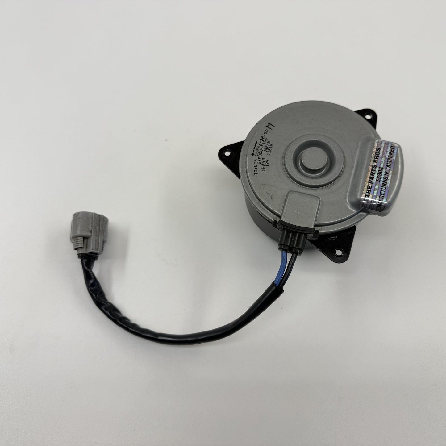 2022-2025 Lexus IS500 Radiator Cooling Fan Motor 16363-38160 OEM