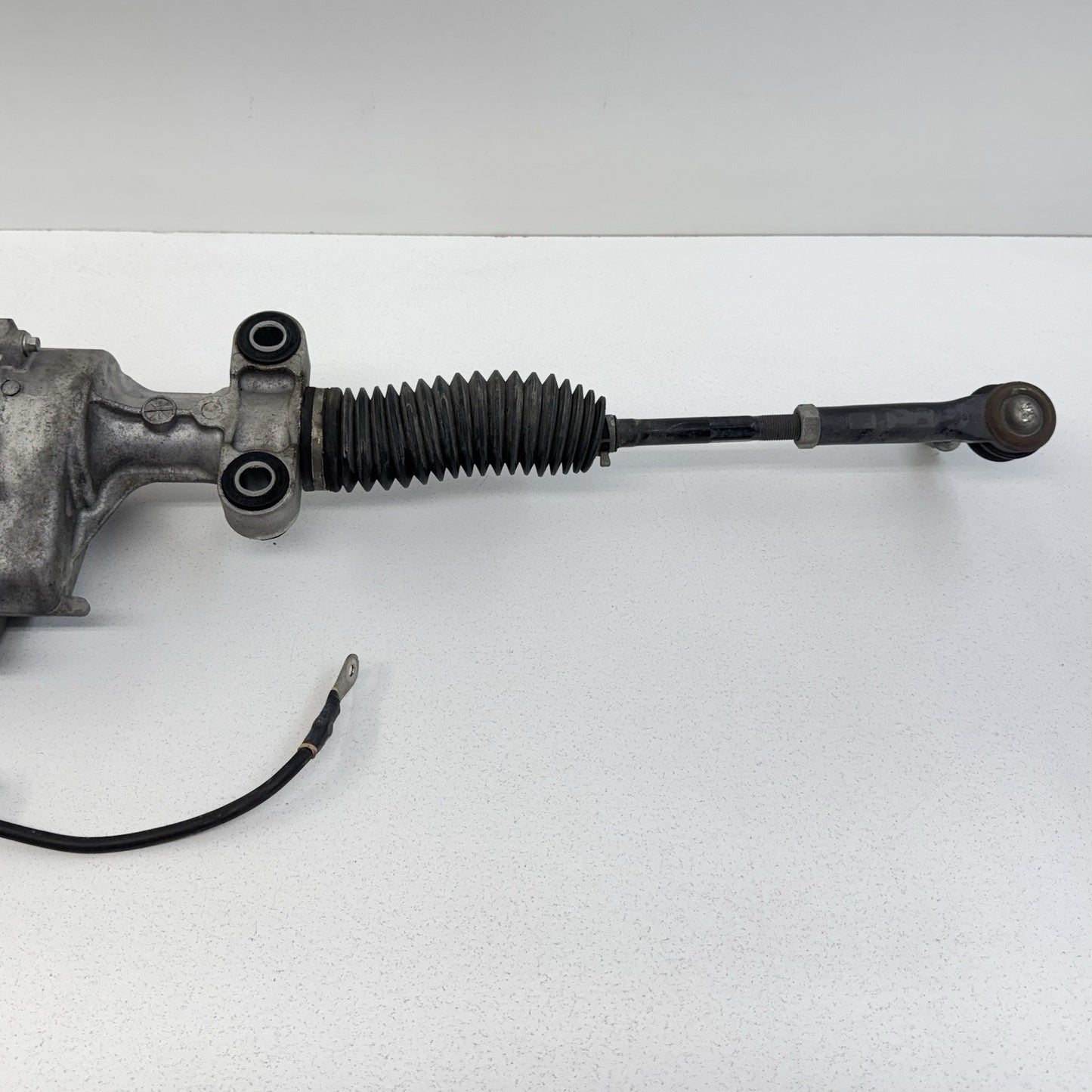 13-15 Chevrolet Camaro SS 1LE Electronic Steering Gear Box Rack And Pinion OEM