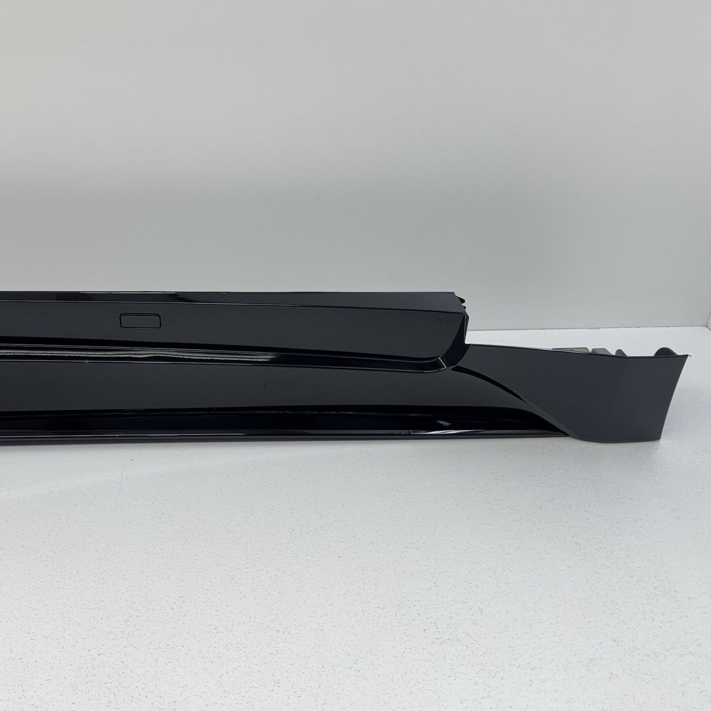 21-26 Lexus IS300 IS350 IS500 F Sport Right Side Skirt Rocker Panel Molding OEM
