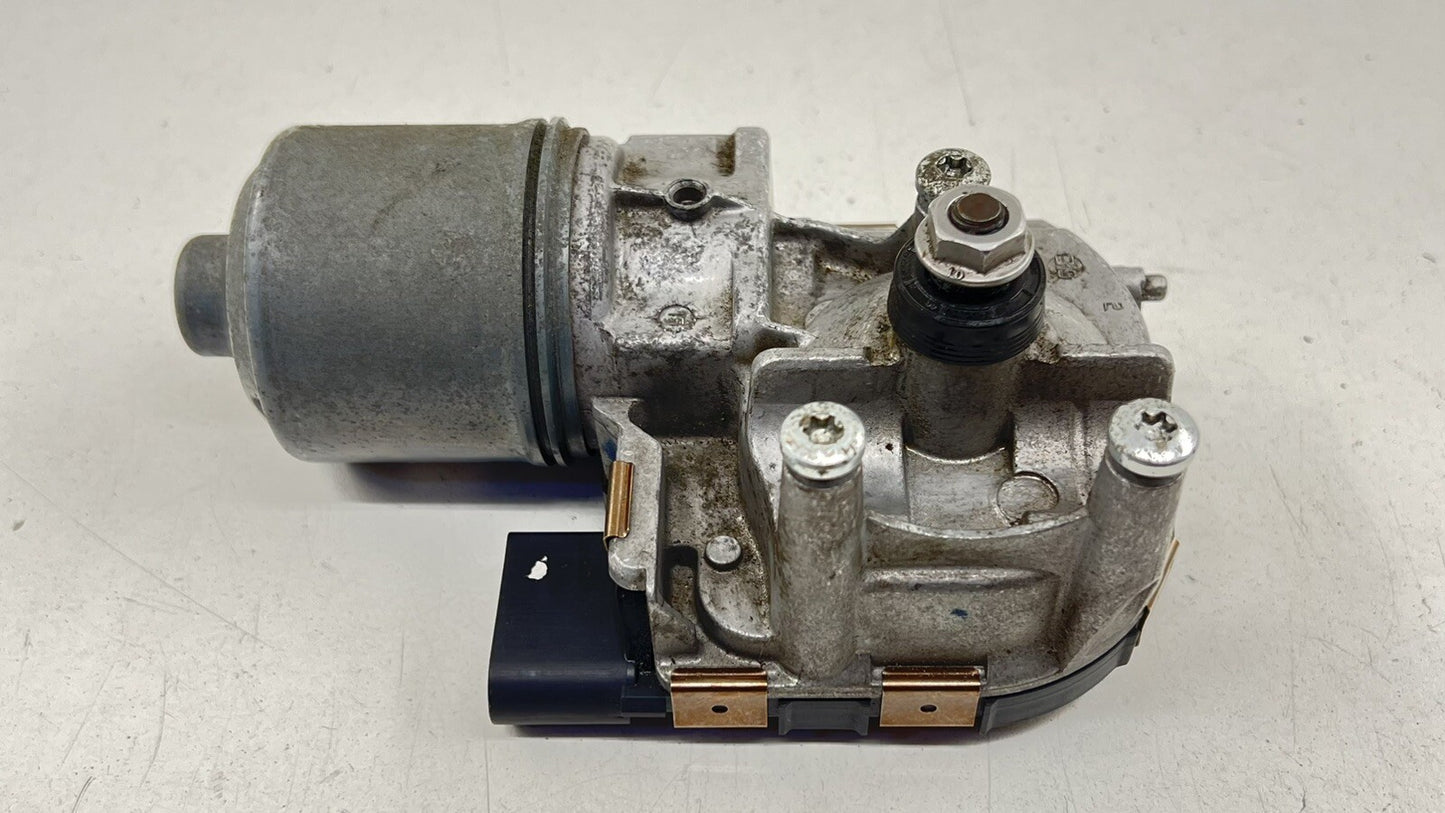 15-18 MERCEDES-BENZ C63S W205 FRONT WINDSHIELD WIPER MOTOR 3397021688 OEM