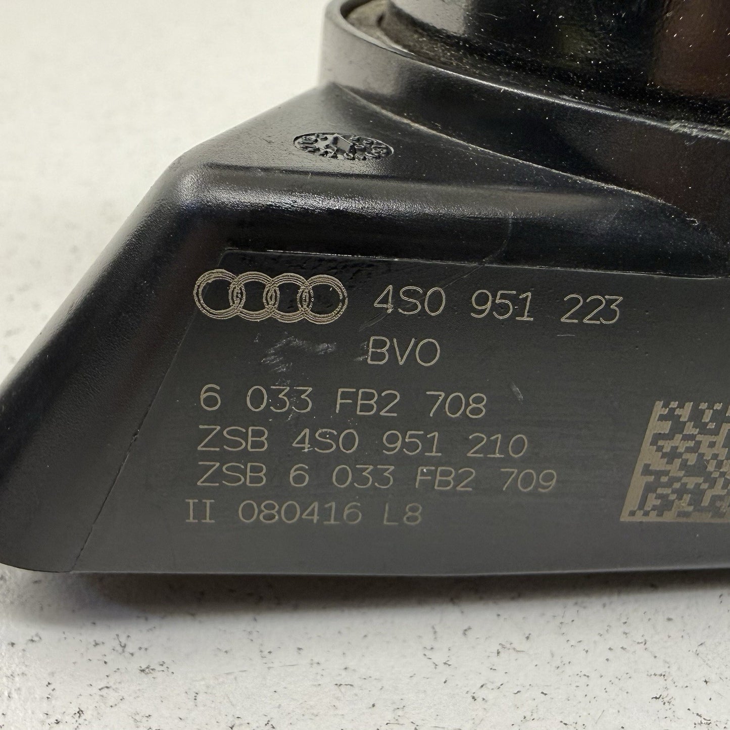17-23 Audi R8 Low High Note Pitch Tone Horn Siren Alarm Signal Pair OEM