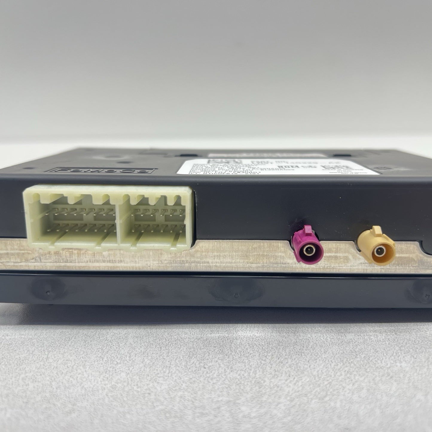 18-23 FORD MUSTANG GT TELEMATICS COMMUNICATION CONTROL MODULE LR3T-14G229-AX OEM