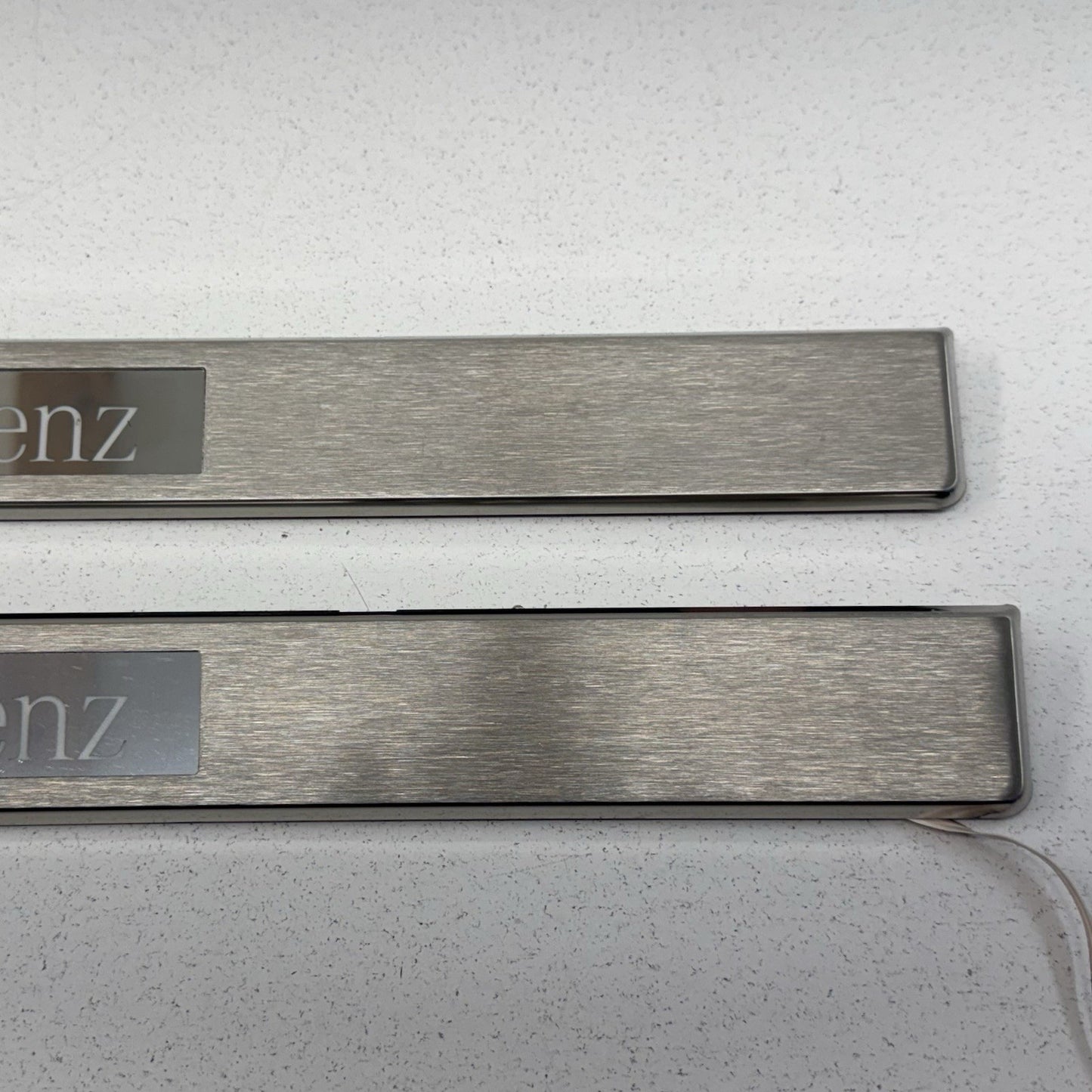 12-18 Mercedes W218 CLS550 Front Illuminated Door Sill Scuff Kick Plate Pair OEM