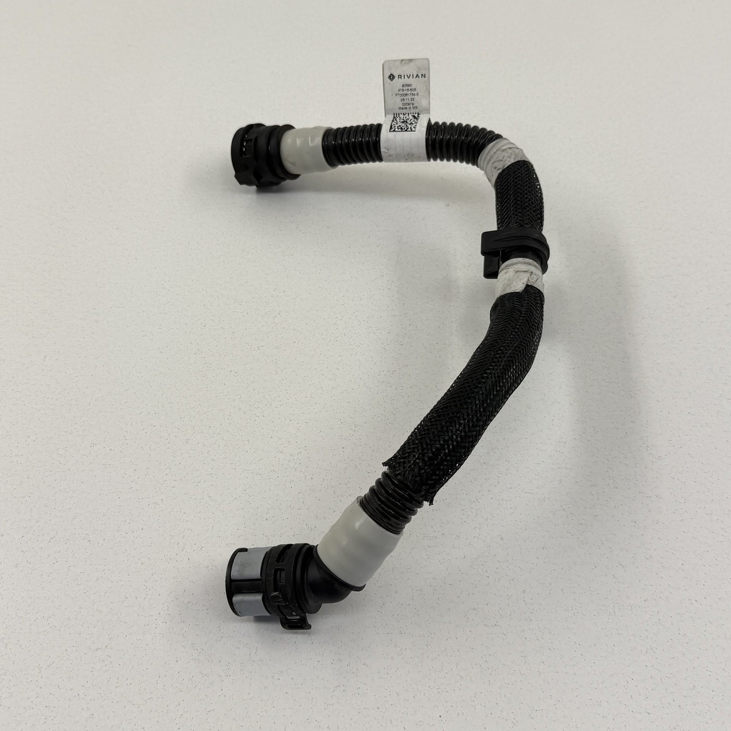 2022-2024 Rivian R1S R1T Front Drive Unit Coolant Pipe Hose PT00061734-E OEM
