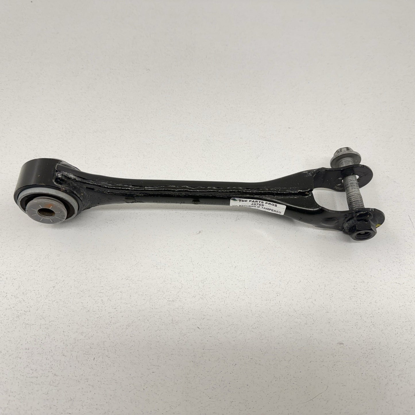 24-26 Ford Mustang GT Passenger Right Rear Control Arm Suspension Set OEM