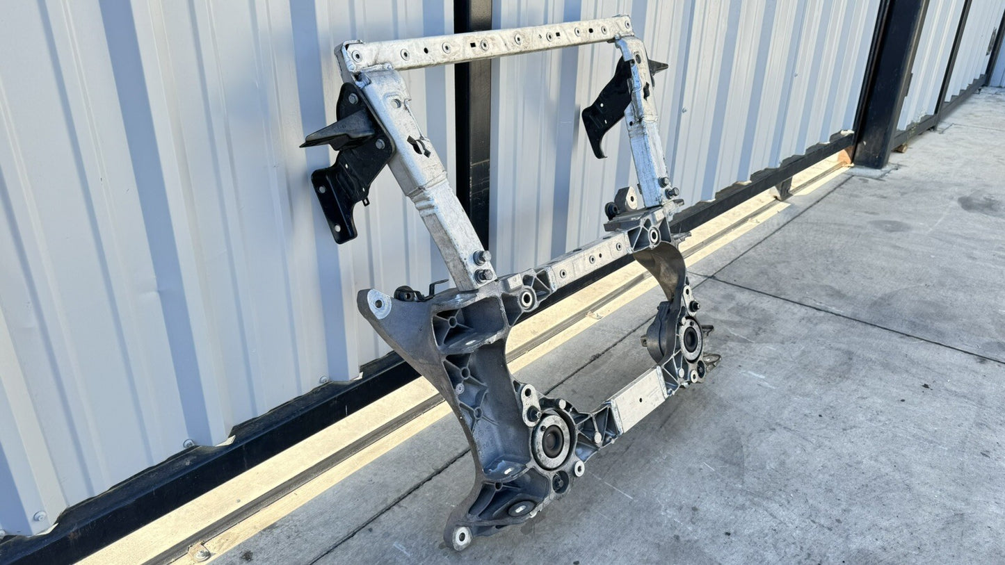 18-23 MASERATI GHIBLI RWD FRONT ENGINE CRADLE SUBFRAME CROSSMEMBER 670039027 OEM