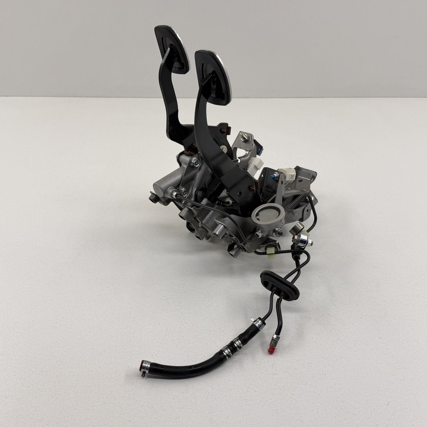 2022-2026 Subaru WRX Limited Manual Transmission Clutch Brake Pedal Assembly OEM