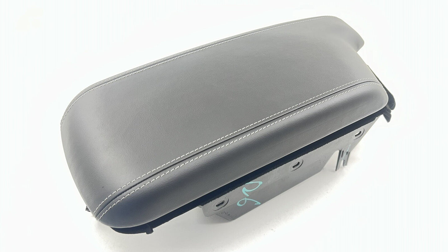 22-24 CADILLAC CT4 V BLACKWING CENTER CONSOLE ARMREST ARM REST STORAGE TRAY OEM