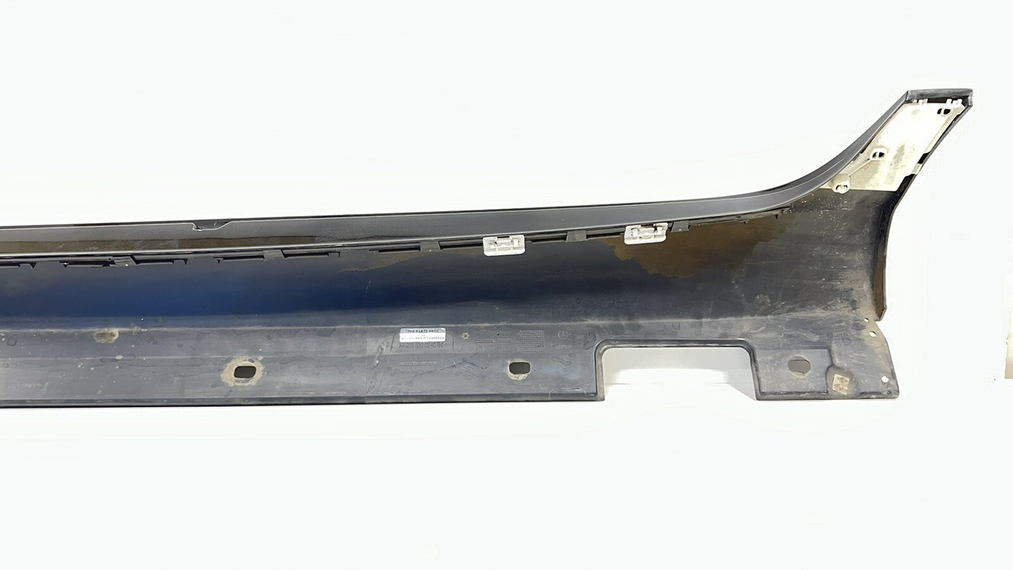 12-14 MERCEDES-BENZ CLS550 RIGHT SIDE SKIRT ROCKER PANEL COVER TRIM BLACK OEM