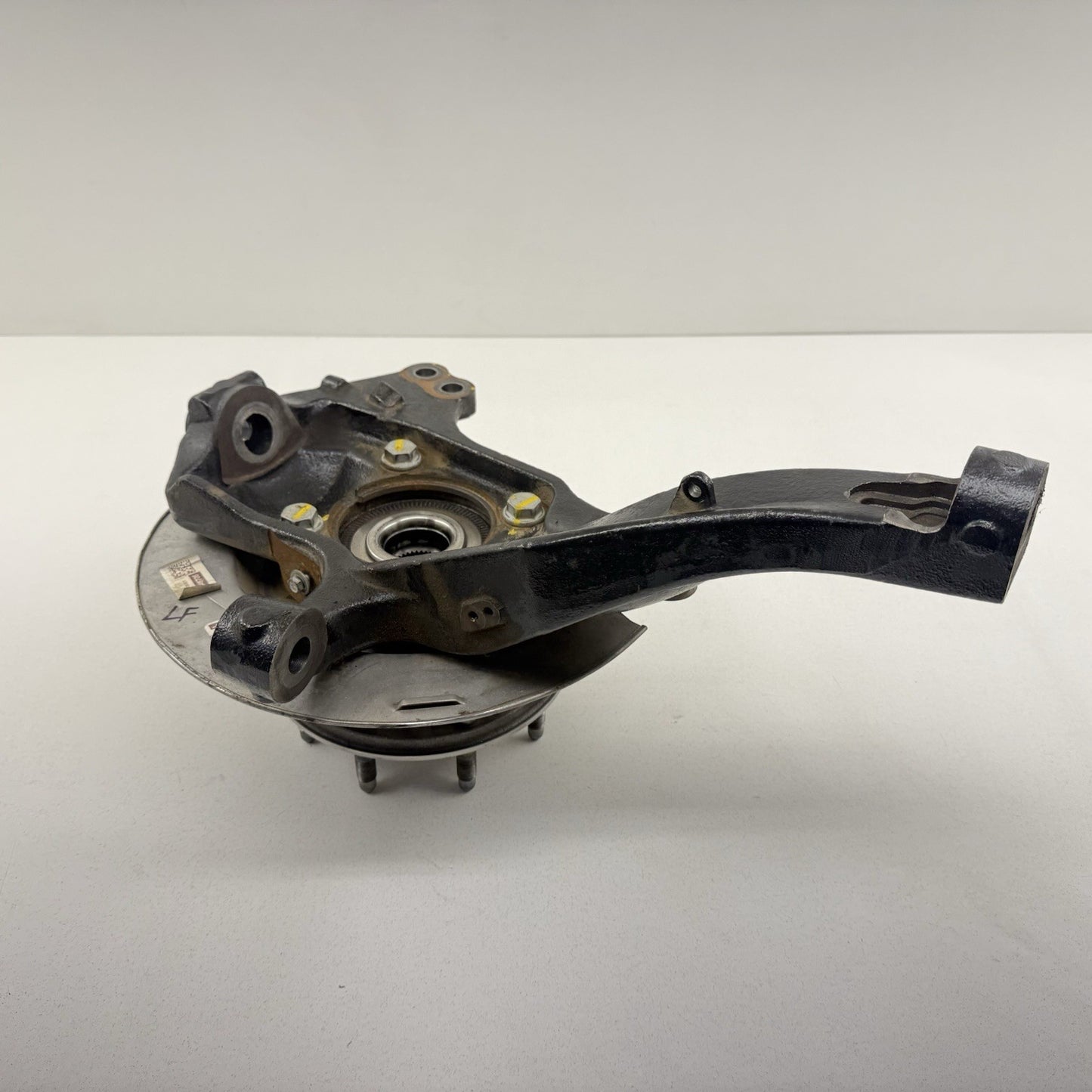 20-25 Silverado Sierra 2500 3500 Left Front Spindle Knuckle Hub Bearing OEM